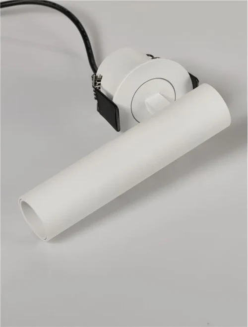 Spot Clarity LED 7 W, 220-240 V, 297 lm, 3000K, IP20, UGR <15, CRI ≥90, aluminiu