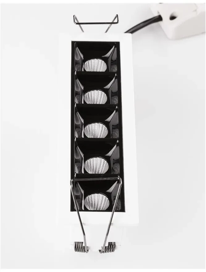 Spot SWAN LED 5x2 W, 16 V 500 mA, 700 lm, 3000K, IP20, aluminiu 9
