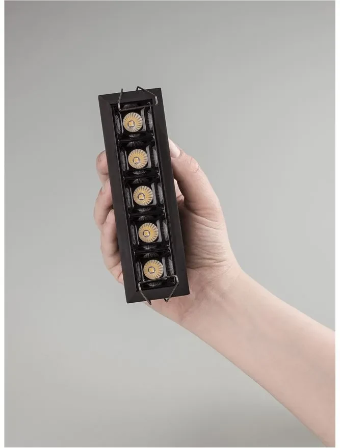 Spot SWAN LED 5x2 W, 16 V 500 mA, 700 lm, 3000K, IP20, aluminiu 9
