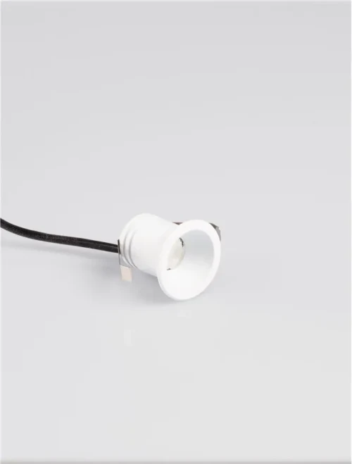 Spot Ado LED 3 W, 220-240 V, 209 lm, 3000K, IP20, UGR <10, CRI ≥90, aluminiu