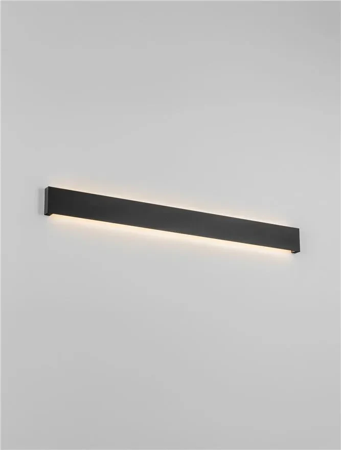 Aplică exterior METRIC LED 28 W, 220-240 V, 1540 lm, 3000K, IP65, aluminiu 7