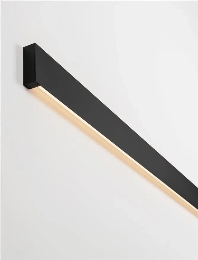 Aplică exterior METRIC LED 38 W, 220-240 V, 2090 lm, 3000K, IP65, aluminiu 6