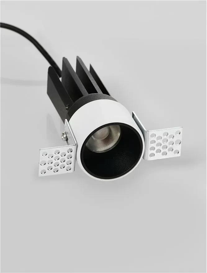 Spot Dash LED 7 W, 220-240 V, 467 lm, 3000K, IP20, UGR <16, CRI ≥97, aluminiu 3