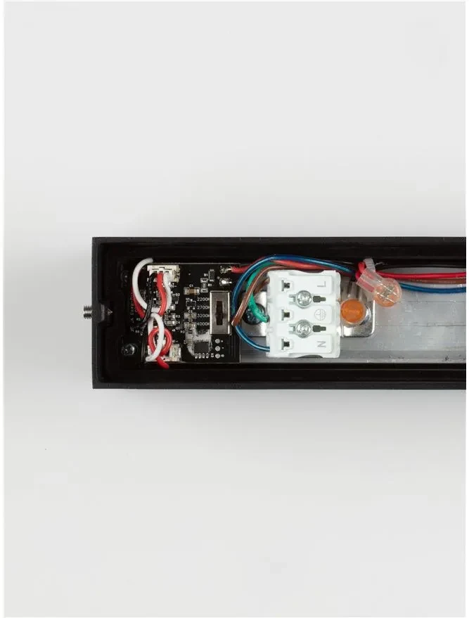 Aplică exterior PRISMATIC LED 11 W, 220-240 V, 467 lm, 2200-2700-3200-4000K, IP65, dimmabil prin DIP switch, aluminiu 8